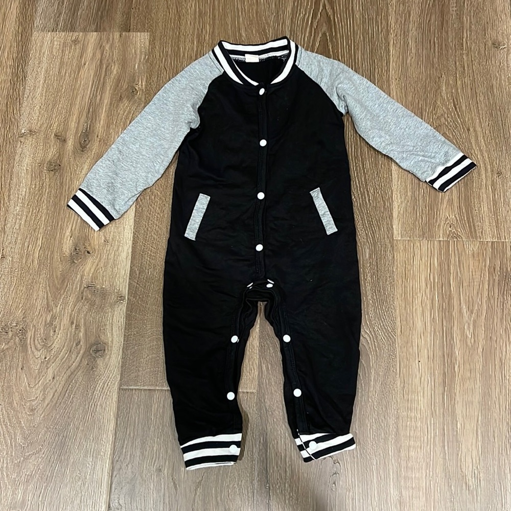 SOLD💢 Baby boy coverall - Picture 1 of 1